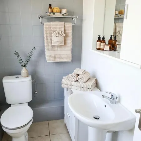Massena Avec Belle Terrasse شقة نيس