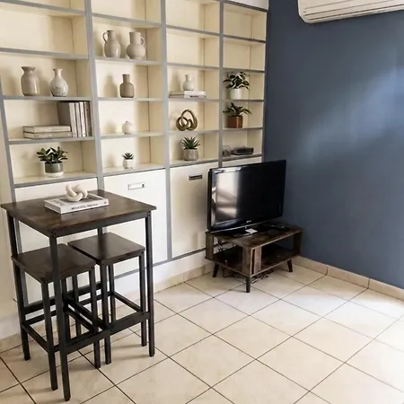 Massena Avec Belle Terrasse *