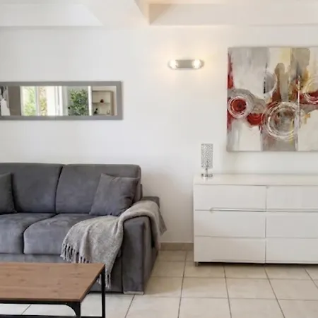 Appartement Massena Avec Belle Terrasse